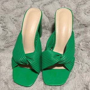 SHEIN Emerald Green Knotted Slide Heels